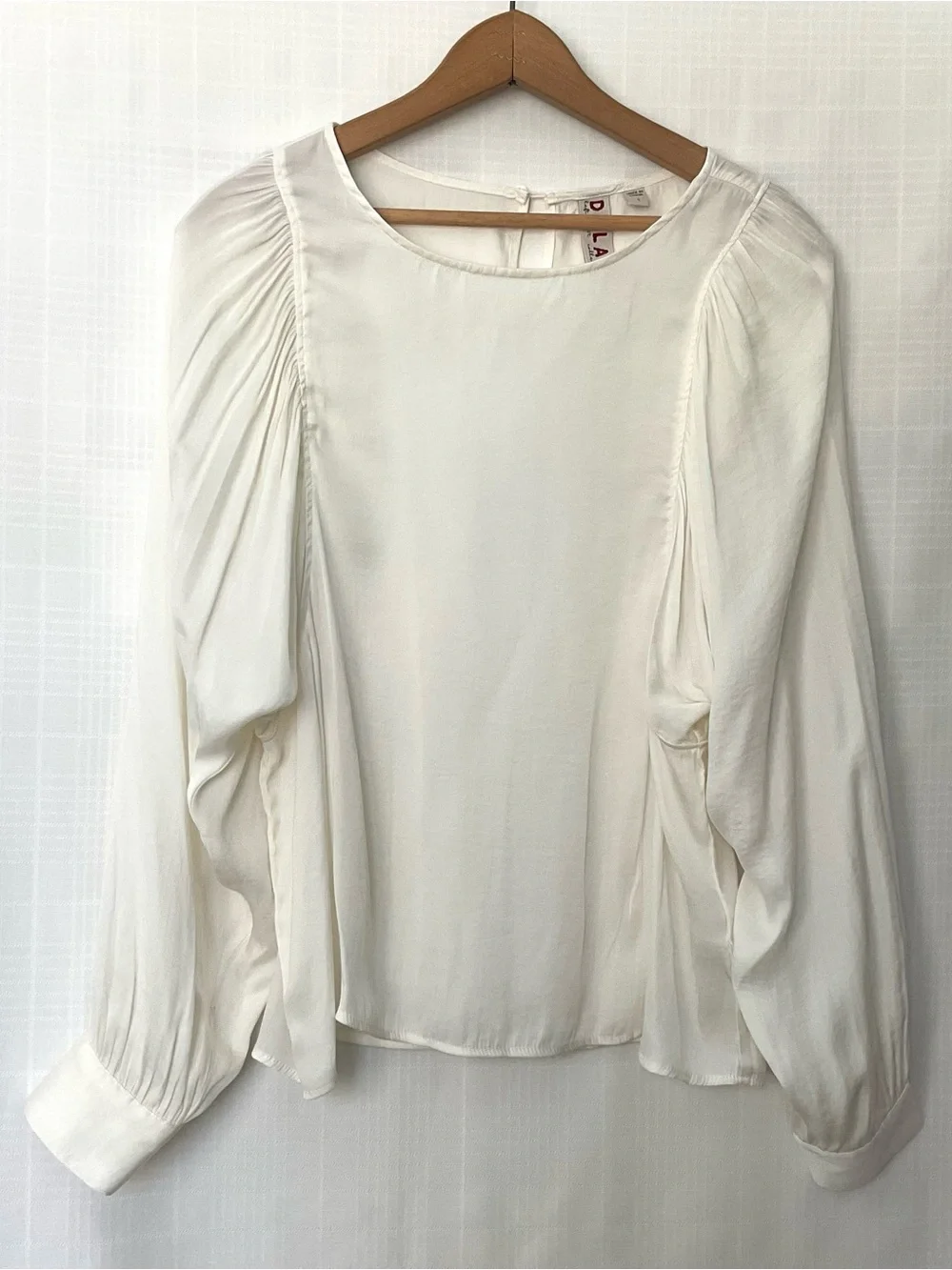 dolan Ivory Long-Sleeve Puff Shoulder Blouse